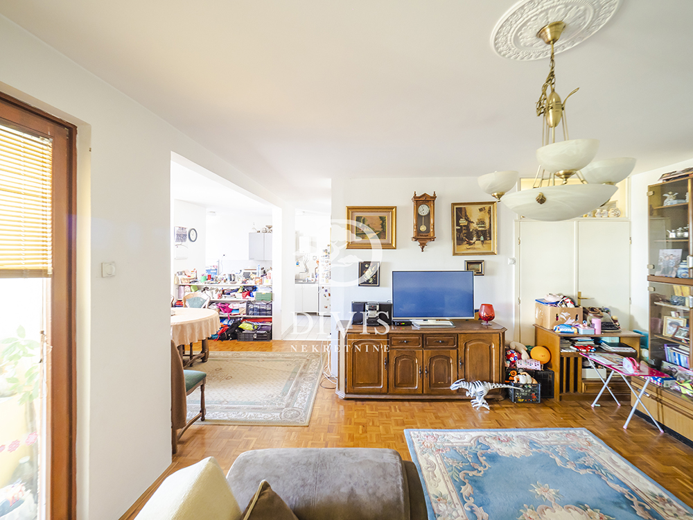 Slika 5 - Ljubinke Bobić , Četvorosoban stan na prodaju, 122m2, 289.000€